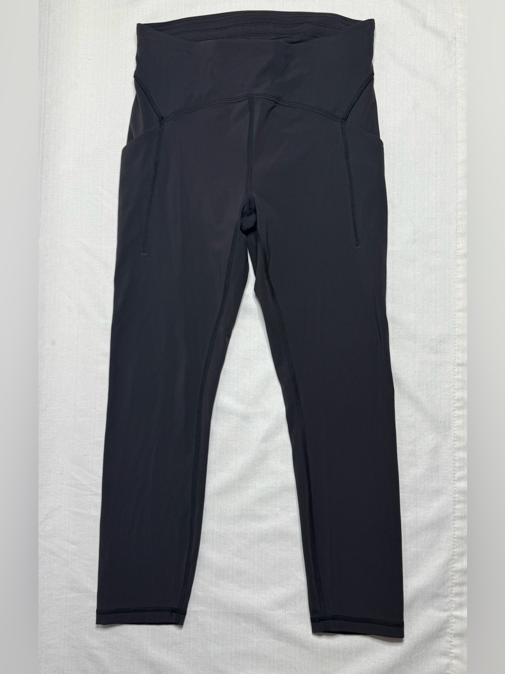 Lululemon Fast and Free High-Rise Crop Leggings Black Size 8 Side Pocket